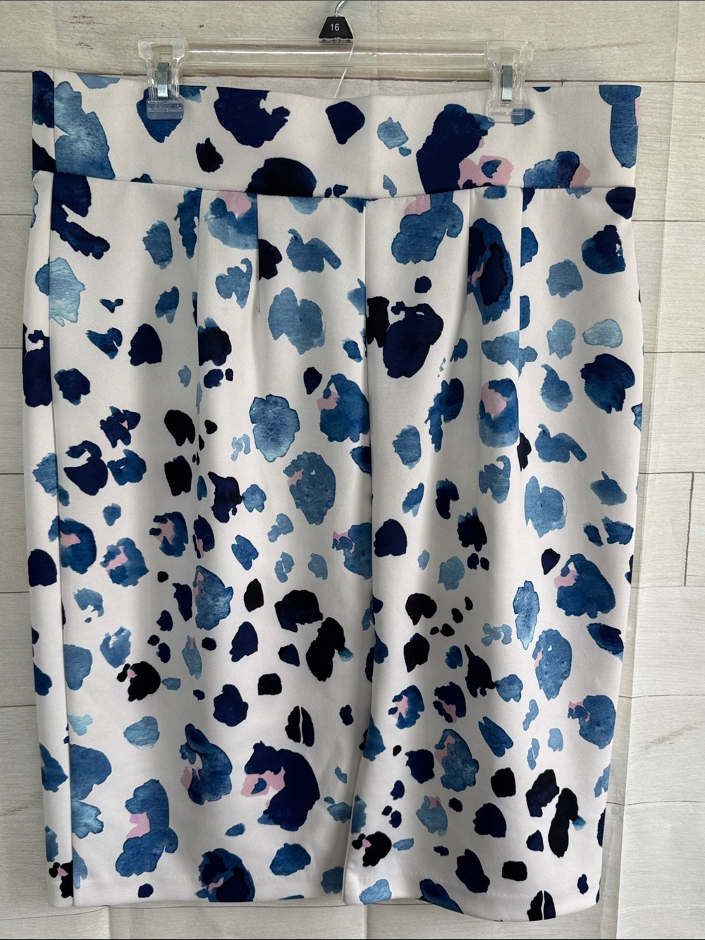 Eloquii Blue & Pink Watercolor Leopard Print Plus Size 16 Skirt - Picture 4 of 6